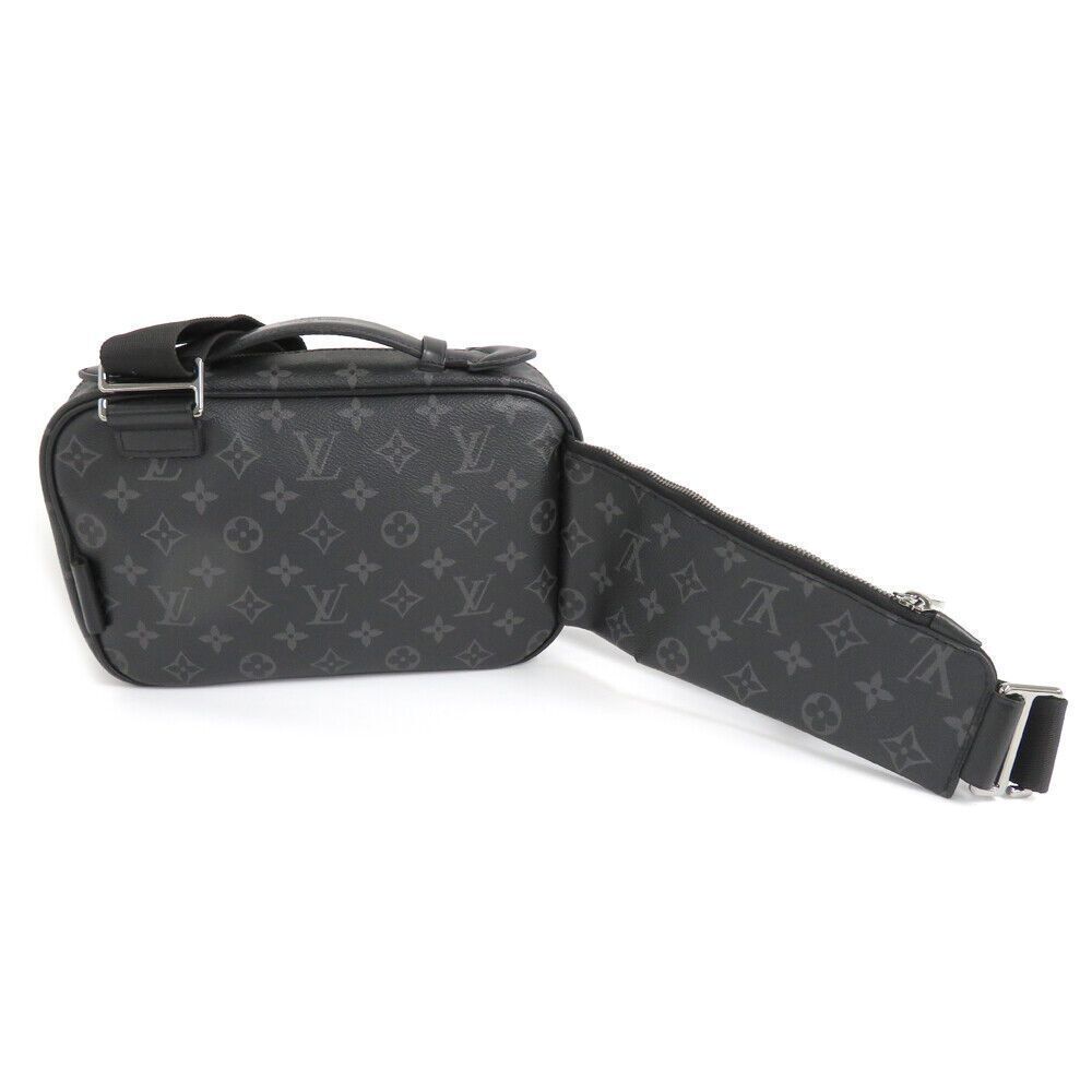 LOUIS VUITTON Monogram Eclipse Shoulder bag - Picture 3 of 9